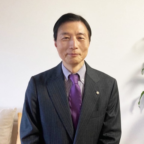 行政書士・司法書士 久留慎一郎(ひさどめ しんいちろう)